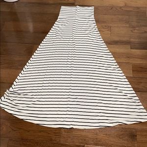 Maxi skirt size medium